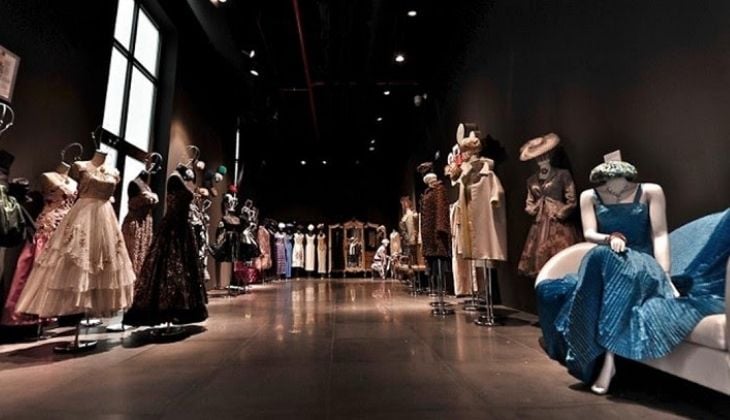 Museo automovilístico y de la moda, rutas de otroño Málaga