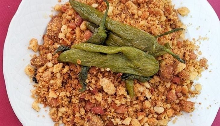 Migas cortijeras, gastronomía malagueña recetas