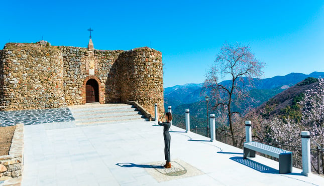 Castillo Cementerio de Benadalid - copia