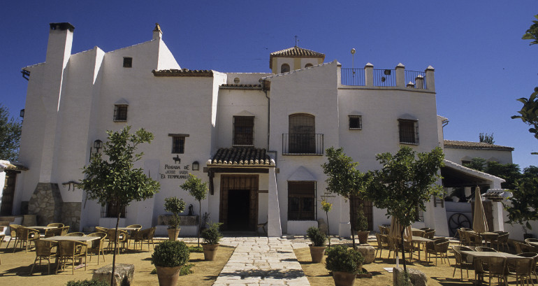 Convento Santo Domingo_Hoteles singulares Malaga_2.jpg