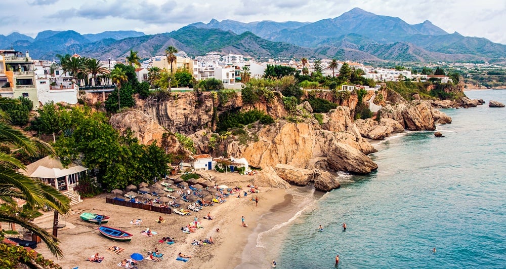 Nerja, the perfect place to study Spanish