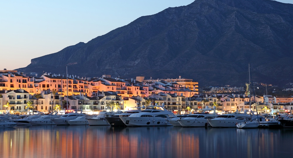 ESOTERIC PIECES of 8  Places worth visiting, Puerto banus